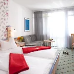 Behringers Freizeit - Und Tagungshotel ホテル ゲスヴァインシュタイン