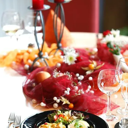 Behringers Freizeit - Und Tagungshotel Szálloda